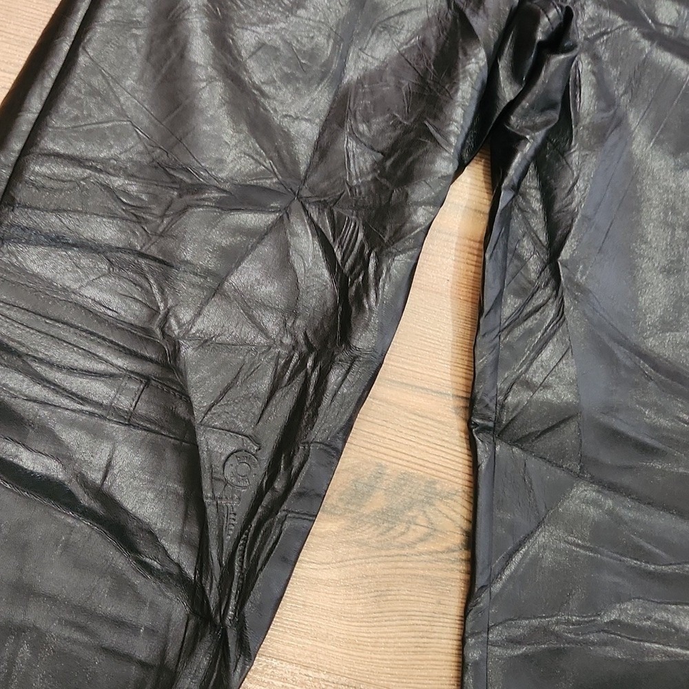 Artitzia Wilfred Vegan Leather Straight Leg Boho Edgy Baddie Black 8 High Rise - Picture 3 of 9